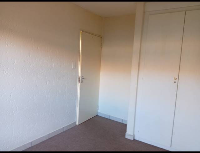 2 BEDROOM APARTMENT FOR SALE IN KENLEAF